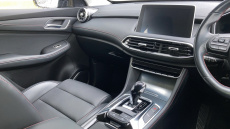 MG Hs 1.5 T-GDI Excite 5dr DCT Petrol Hatchback